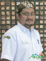 ADE WAHYUDIN